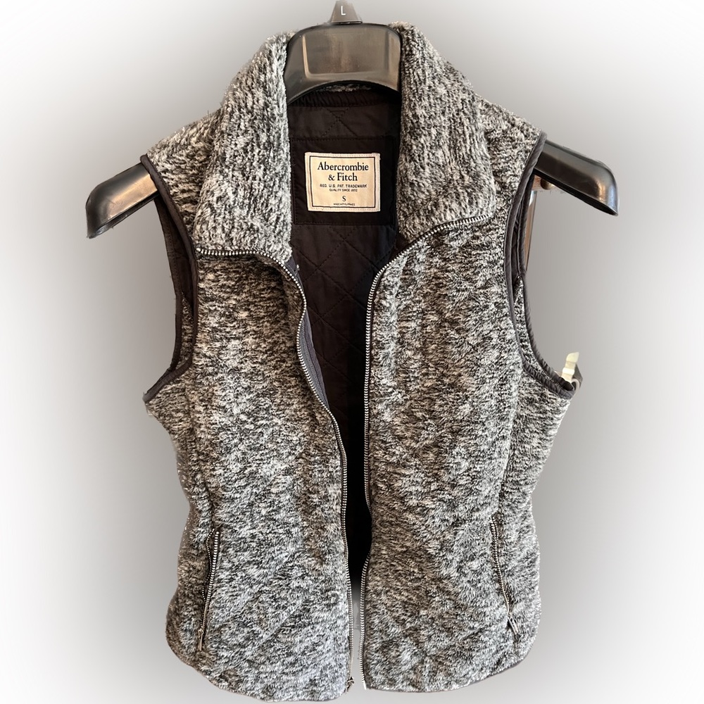 Abercrombie & Fitch woman’s vest. Size small